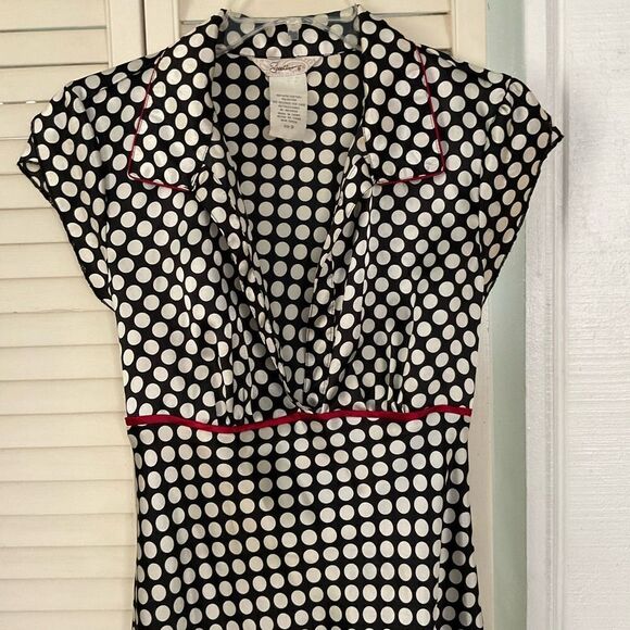 Pola dot polyester dress with tie waste - Picture 6 of 6